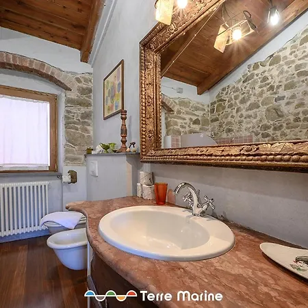 L'occhio Di Santa Lucia, Terre Marine * 斯培西亚