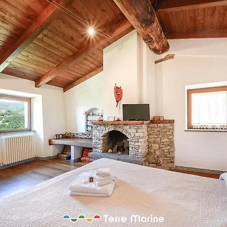 L'occhio Di Santa Lucia, Terre Marine 3* 斯培西亚