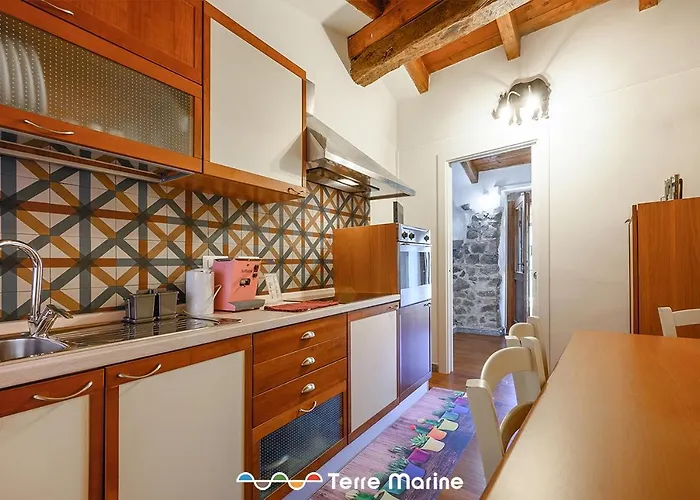 L'occhio Di Santa Lucia, Terre Marine 라스페치아
