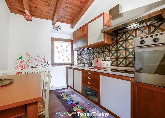 게스트하우스 L'occhio Di Santa Lucia, Terre Marine 라스페치아