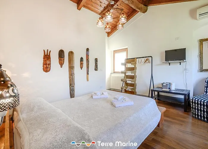 Penzion L'occhio Di Santa Lucia, Terre Marine
