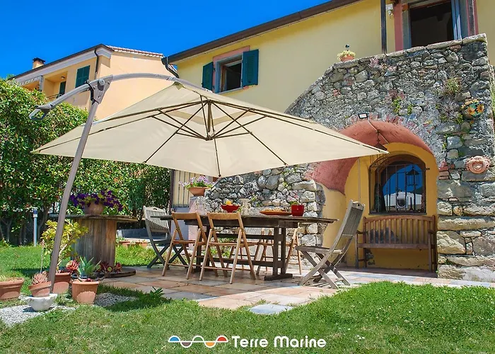 L'occhio Di Santa Lucia, Terre Marine